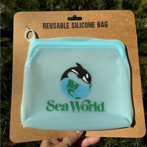Sea World Reusable Silicone Bag 🆕